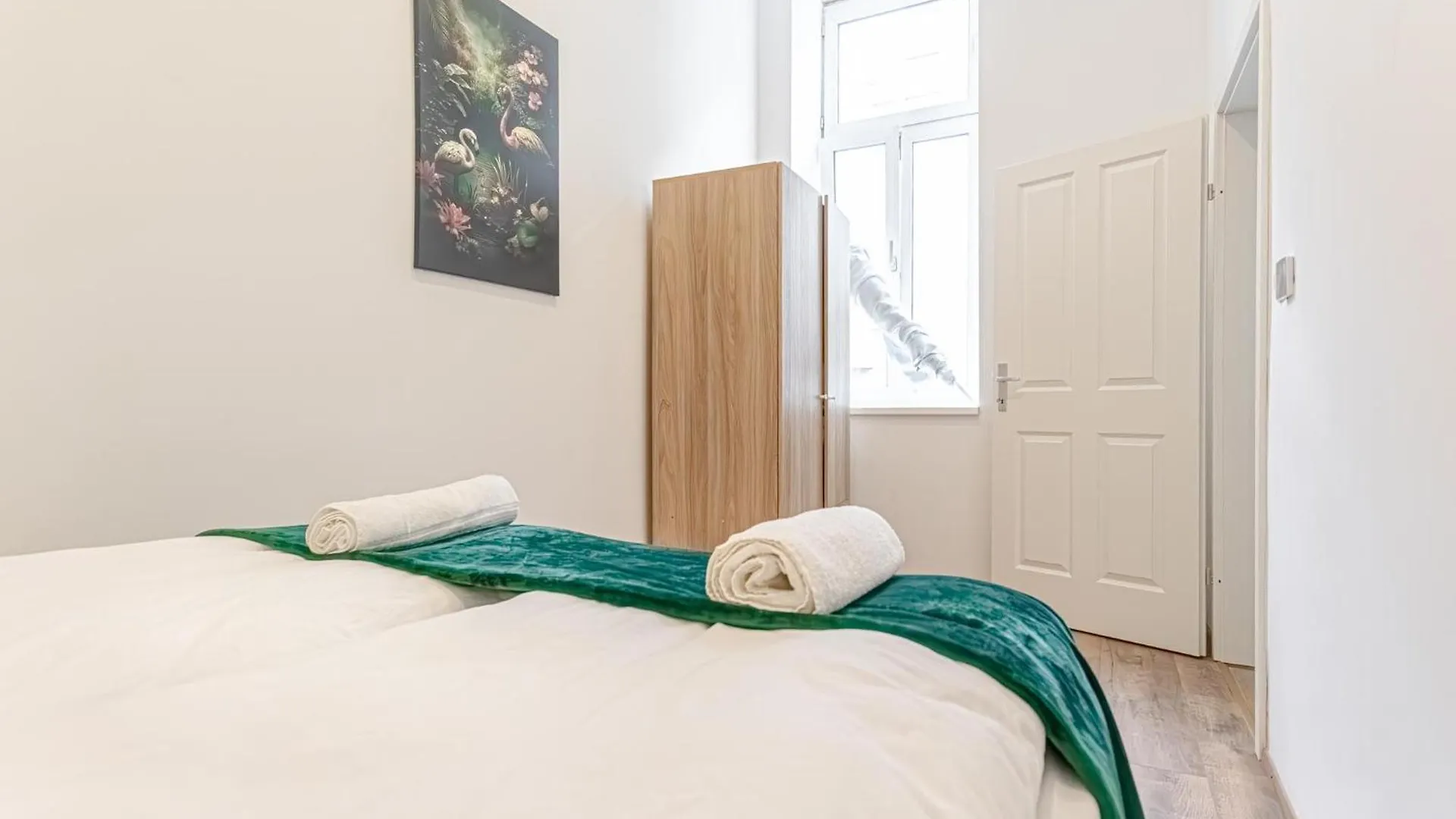 18 Min To City Center Via U3 - Lovely 1Br Ground Floor Gem Vienna